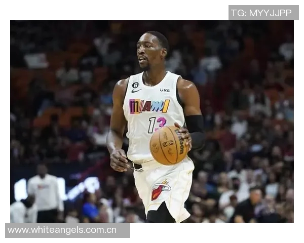 热火队阿德巴约因左脚受伤提前离场本场比赛能否复出尚未确定